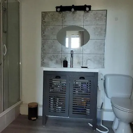 Maison De Charme Avec Vue تروفيي سور مير