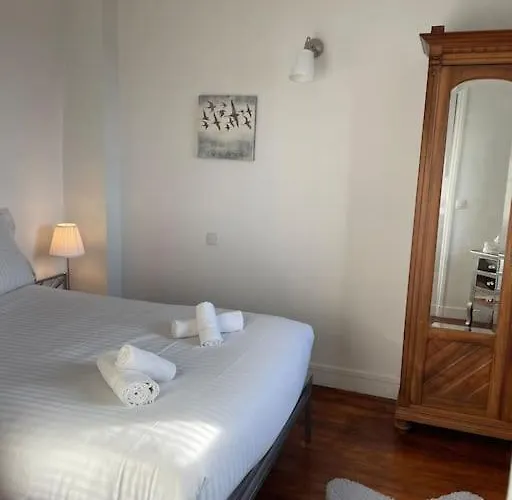 Maison De Charme Avec Vue *